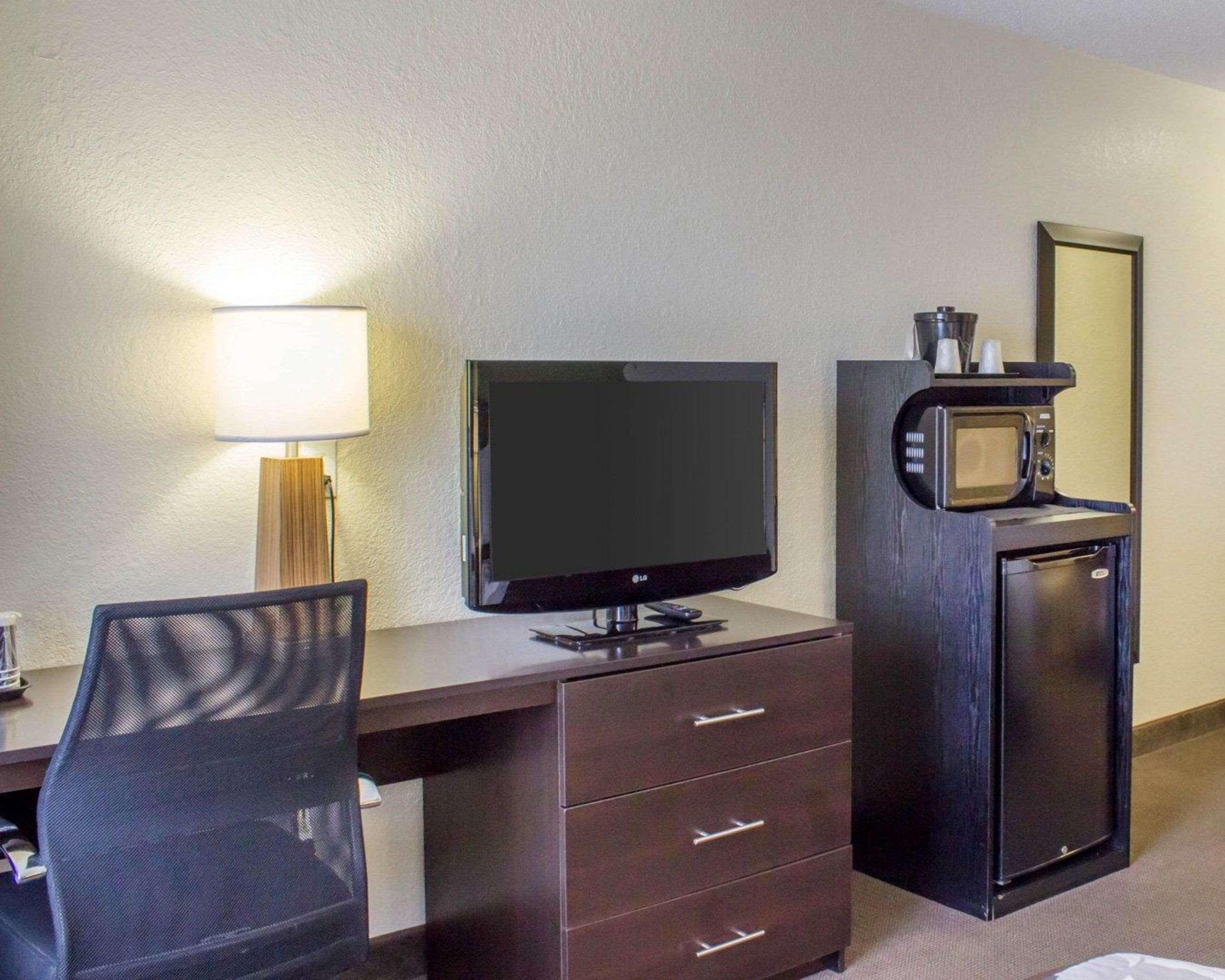 Sleep Inn & Suites Jacksonville Near Camp Lejeune Eksteriør billede