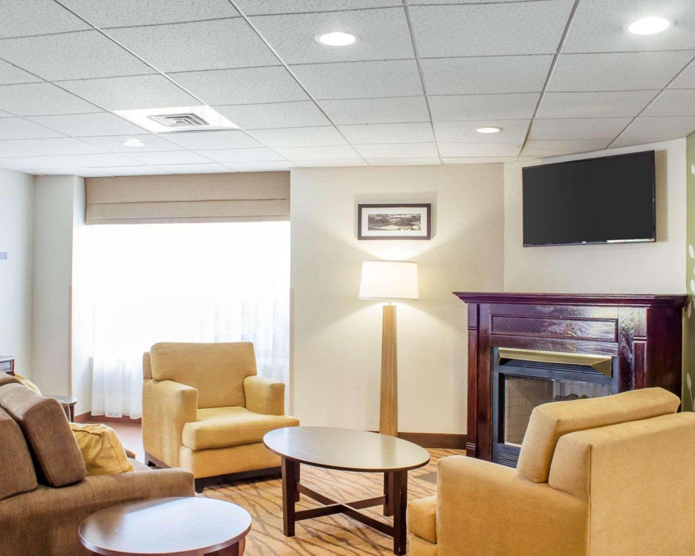 Sleep Inn & Suites Jacksonville Near Camp Lejeune Eksteriør billede