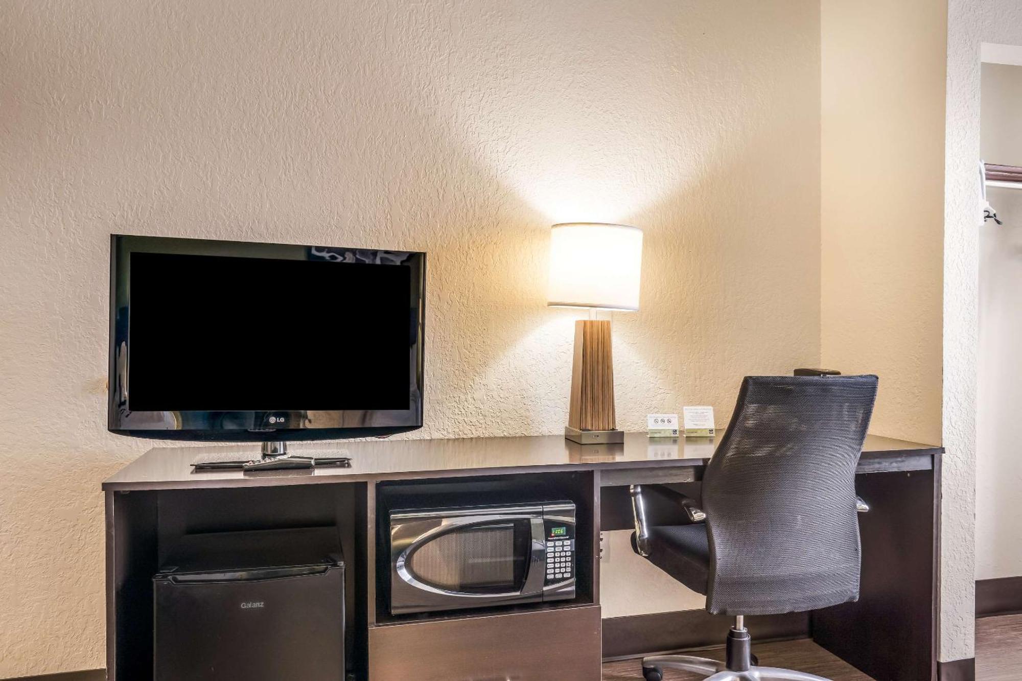 Sleep Inn & Suites Jacksonville Near Camp Lejeune Eksteriør billede