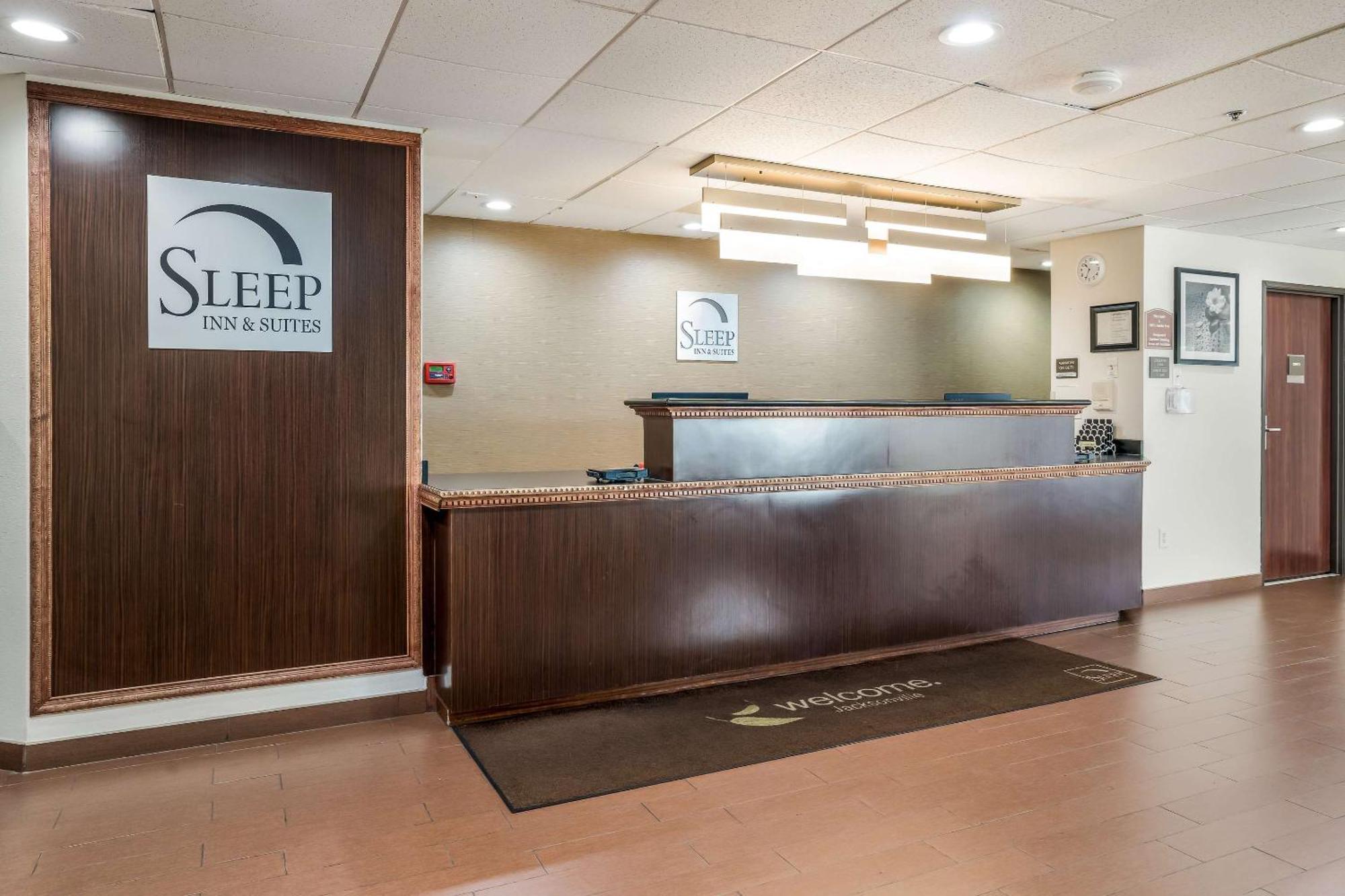 Sleep Inn & Suites Jacksonville Near Camp Lejeune Eksteriør billede